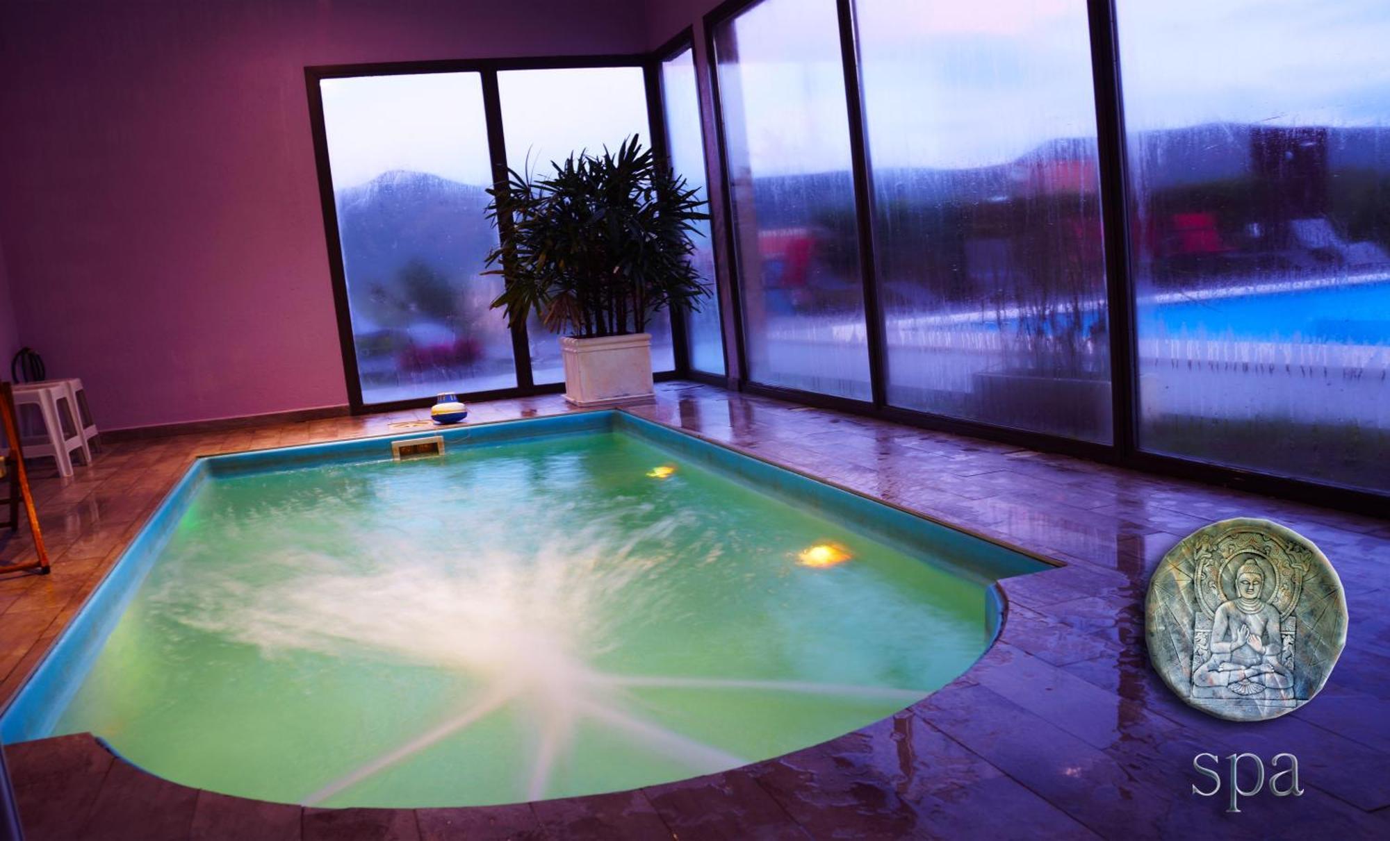 Complejo Riro Namaste Hotel ซานอันโตนิโอ เด อาร์เรดอนโด ภายนอก รูปภาพ
